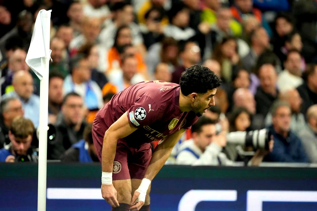 关于皇马完胜曼城，特尔施特根完成帽子戏法的信息